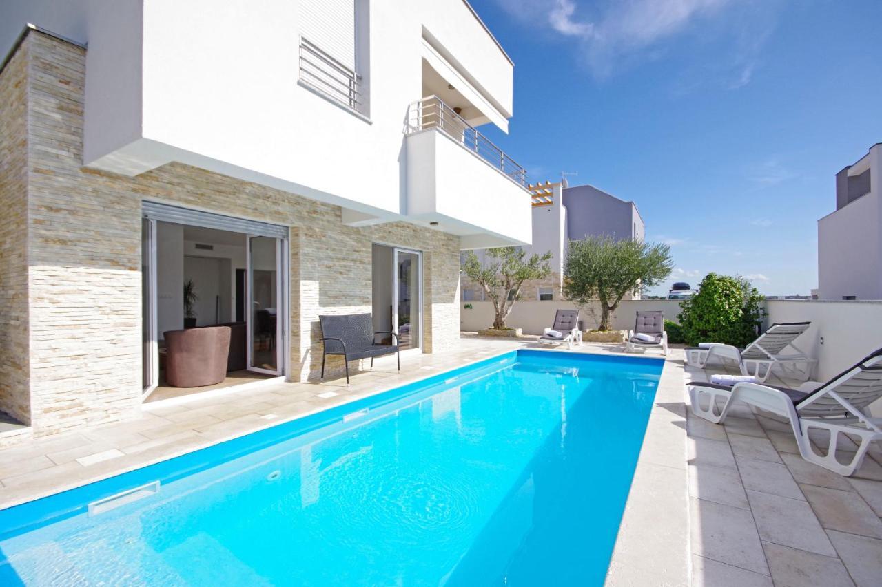 Apartment Laura Privlaka  Εξωτερικό φωτογραφία