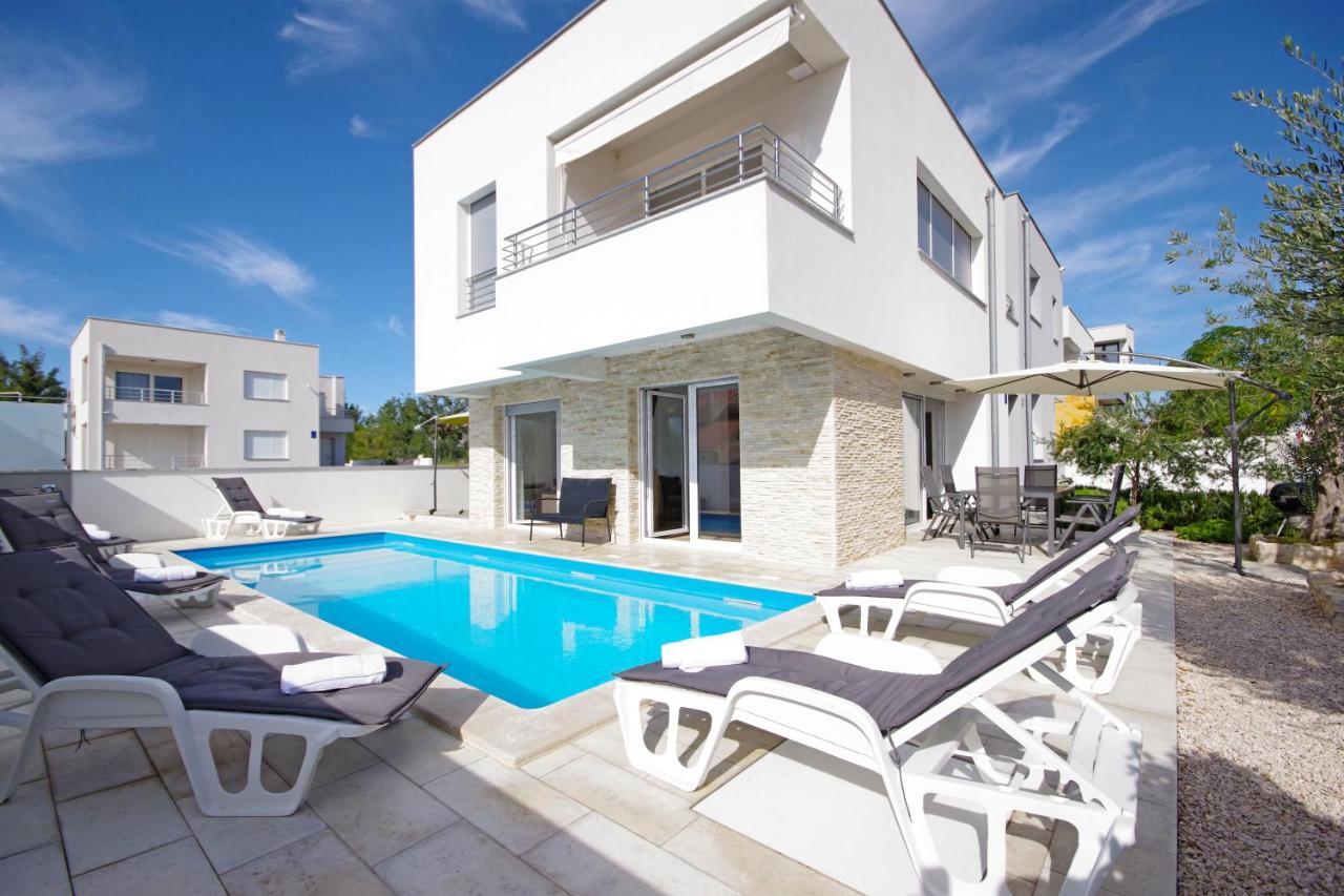 Apartment Laura Privlaka  Εξωτερικό φωτογραφία