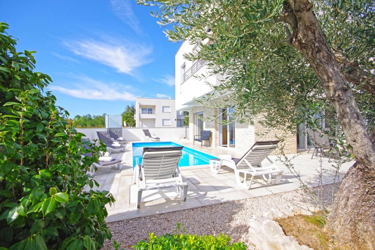 Apartment Laura Privlaka  Εξωτερικό φωτογραφία