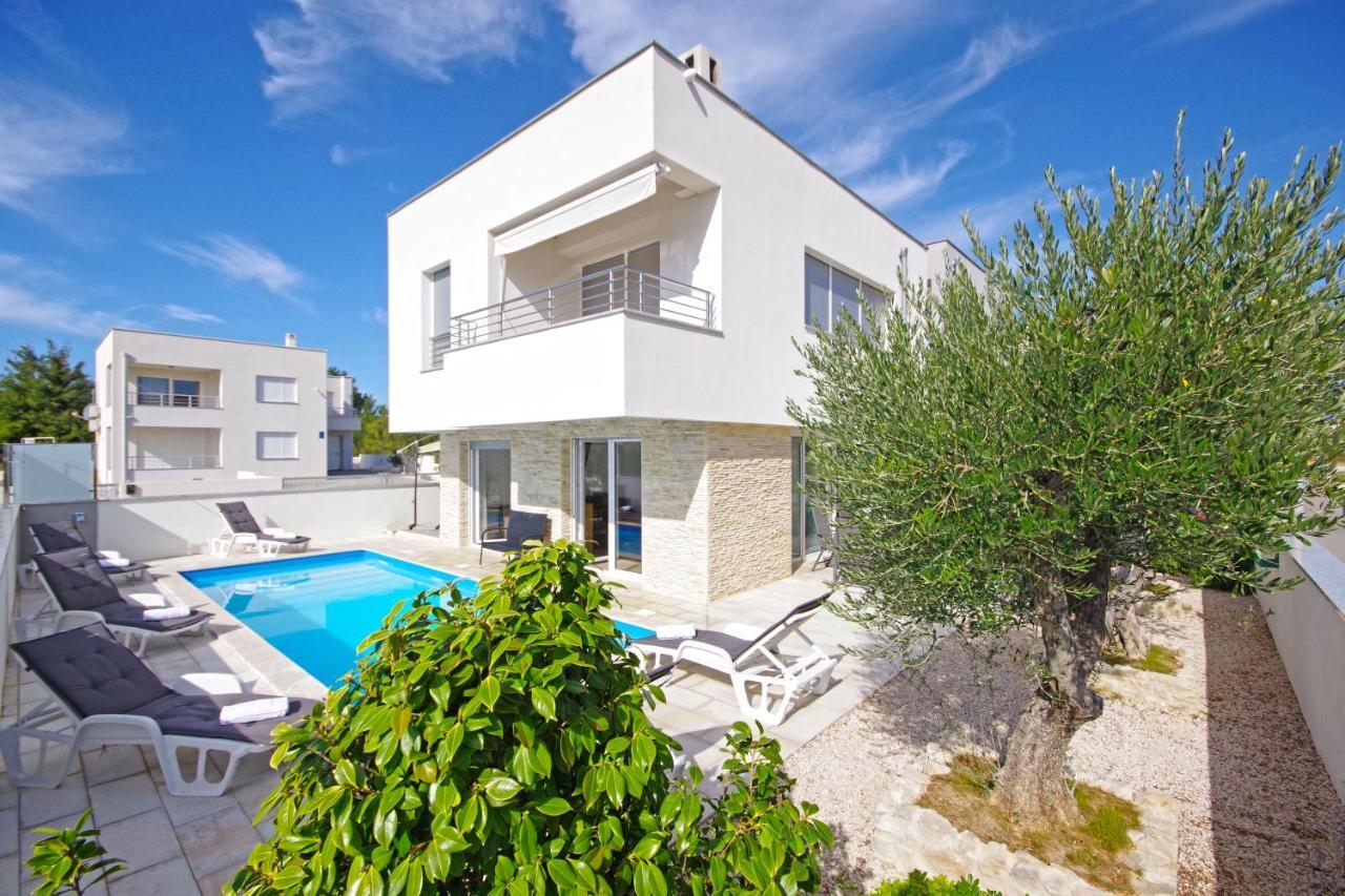 Apartment Laura Privlaka  Εξωτερικό φωτογραφία