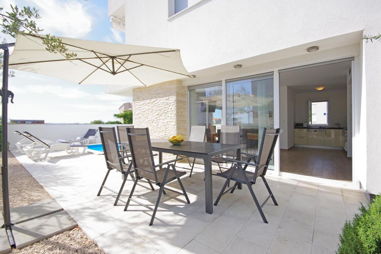 Apartment Laura Privlaka  Εξωτερικό φωτογραφία