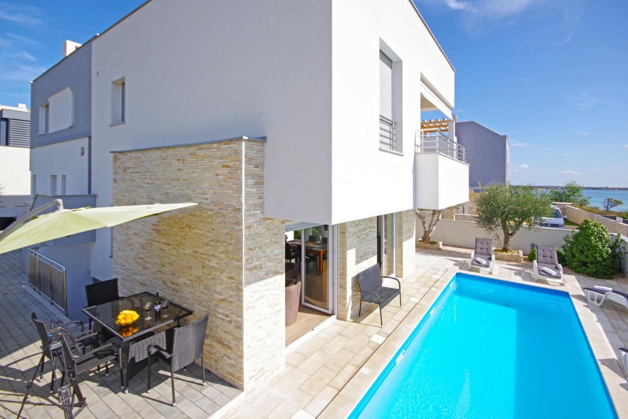 Apartment Laura Privlaka  Εξωτερικό φωτογραφία