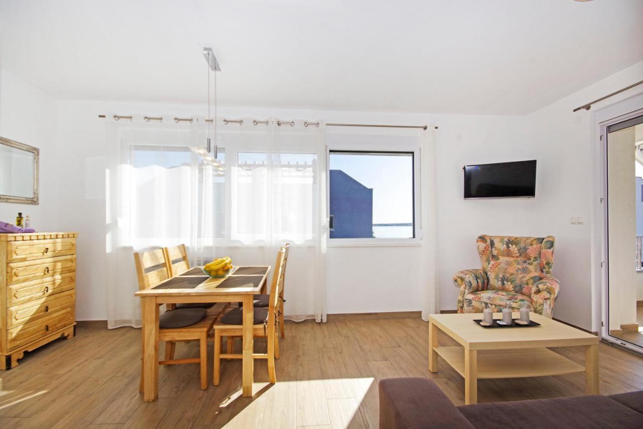 Apartment Laura Privlaka  Εξωτερικό φωτογραφία