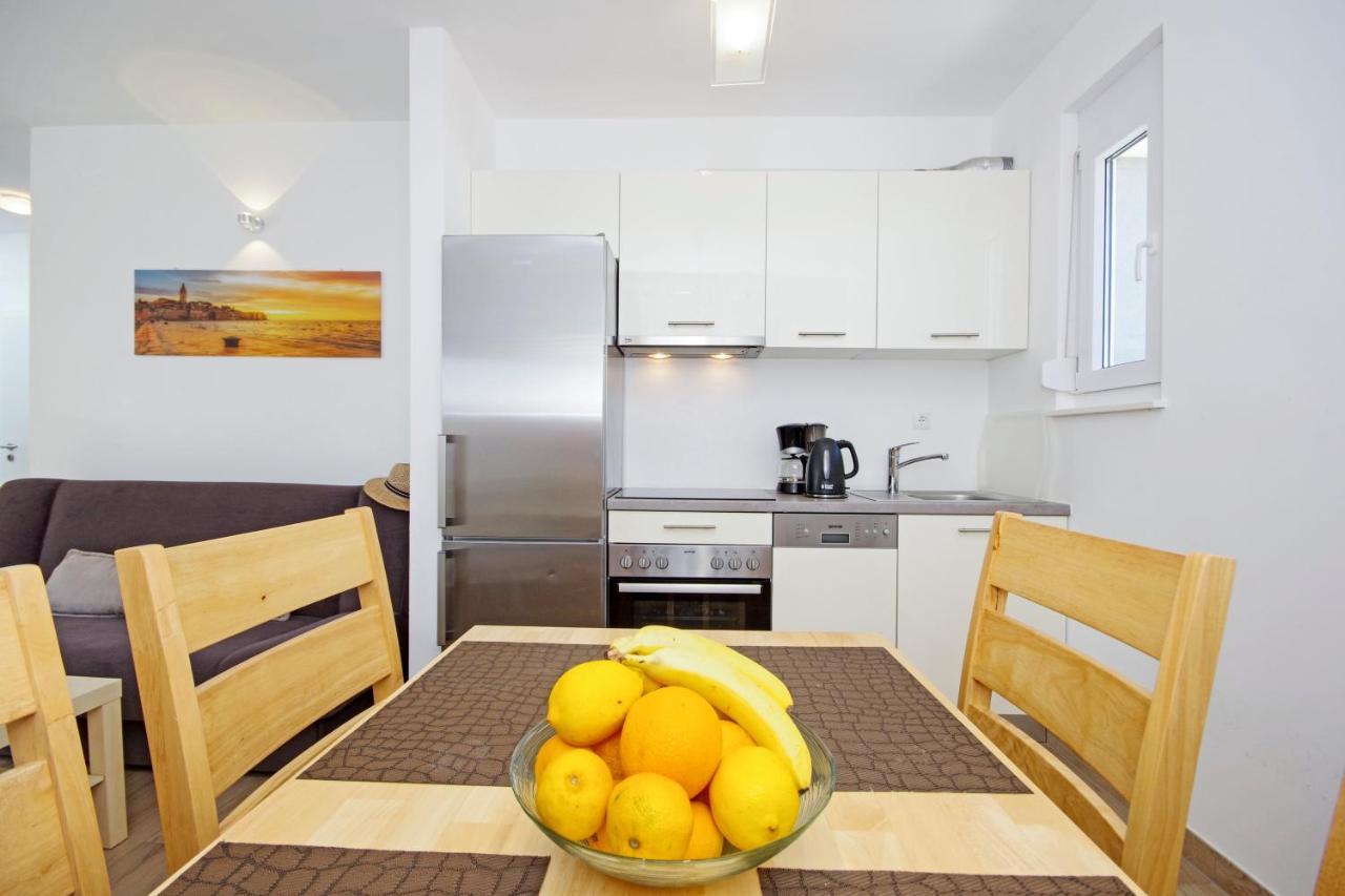 Apartment Laura Privlaka  Εξωτερικό φωτογραφία