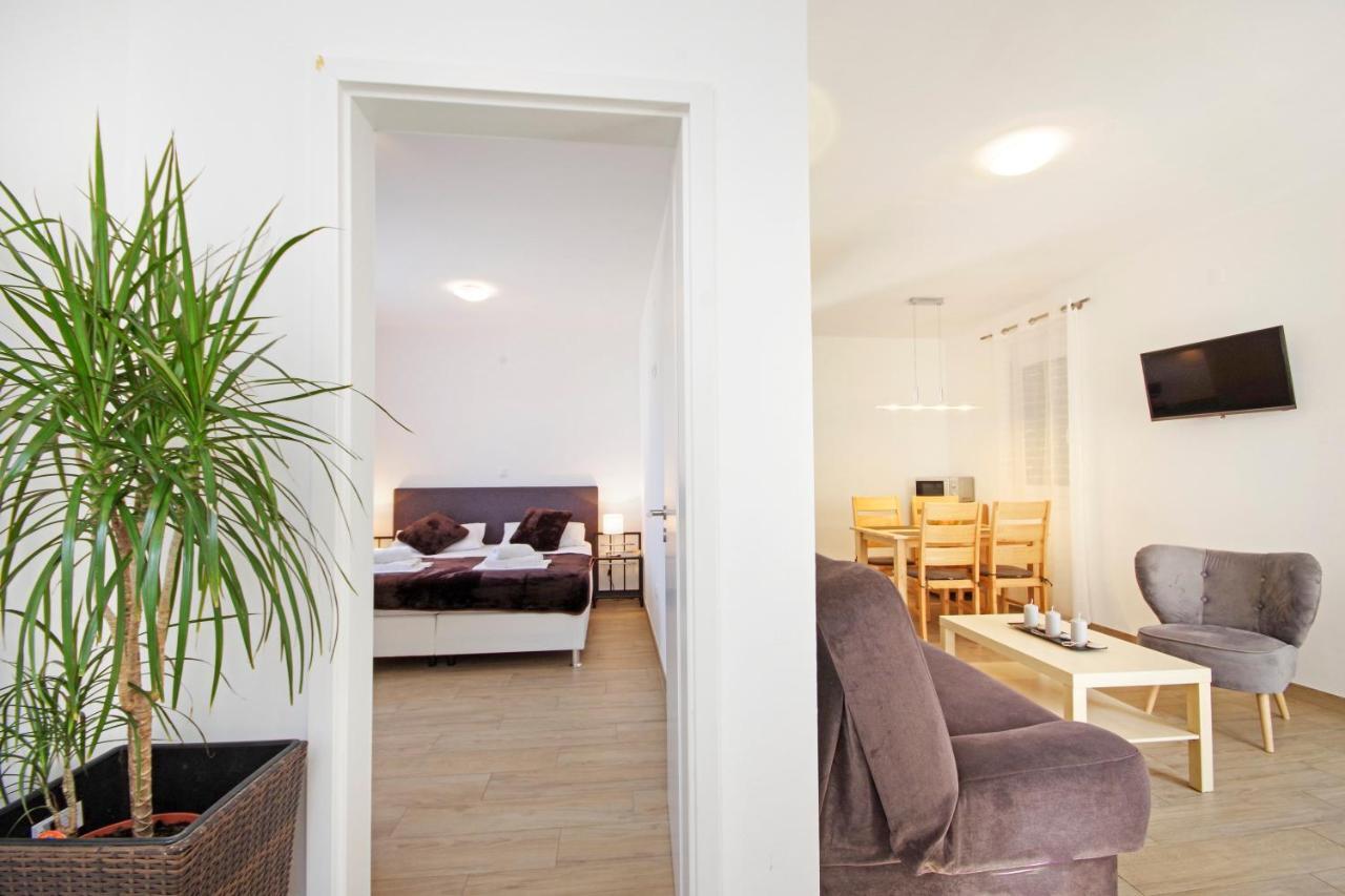 Apartment Laura Privlaka  Εξωτερικό φωτογραφία