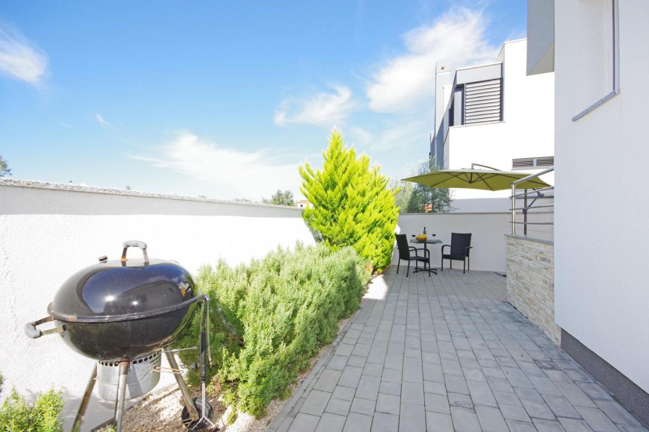 Apartment Laura Privlaka  Εξωτερικό φωτογραφία