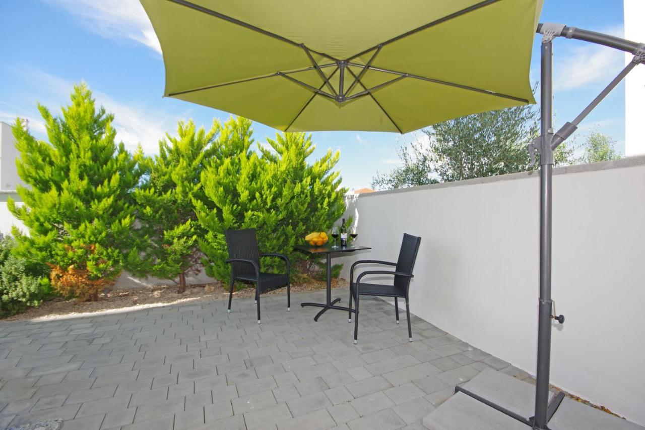 Apartment Laura Privlaka  Εξωτερικό φωτογραφία